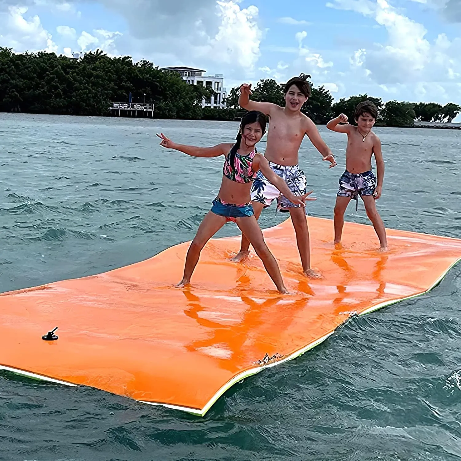 Big Floating Water Mat 7'/9'/12'/18' Lily Pad Floating Mat for Lakes, Oceans, Beach, 3 Layers XPE Foam Floating Pad Pool Floats for Water Recreation and Relaxing