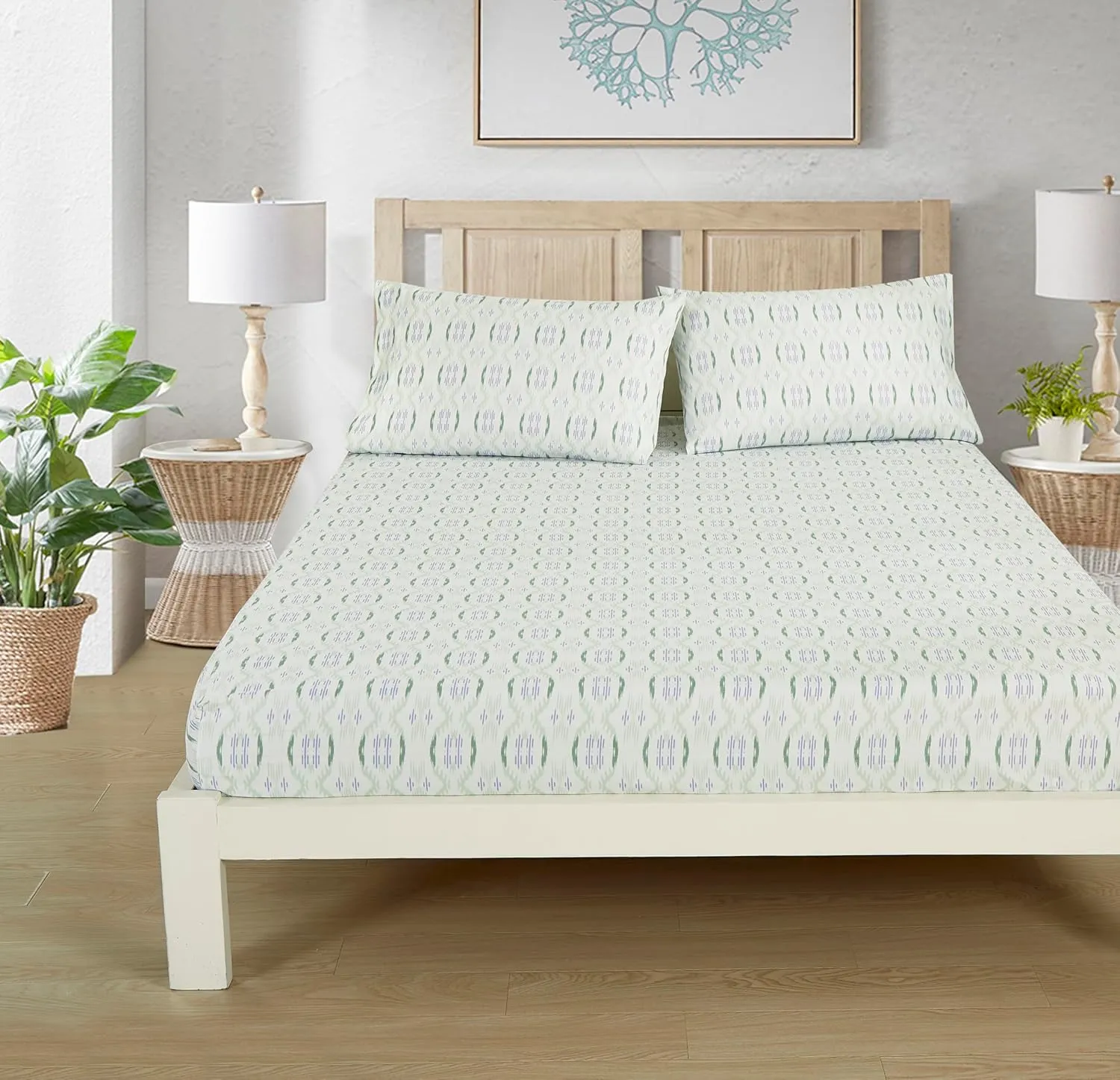 Chezmoi Collection 4-Piece Lodge Geometric Prickly Pear Cactus Sheet Set Queen Size - Green Purple Printed Brushed Microfiber Lightweight Breathable Bed Sheets