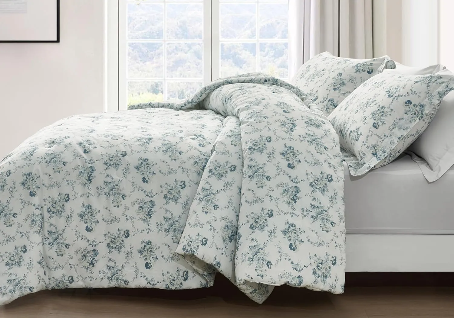 Chezmoi Collection Gigi 3-Piece Queen Size Washed Cotton Floral Comforter Set - Elegant Blue Ivory White Floral Printed Bedding Set Reversible Lightweight Comforter for All Season