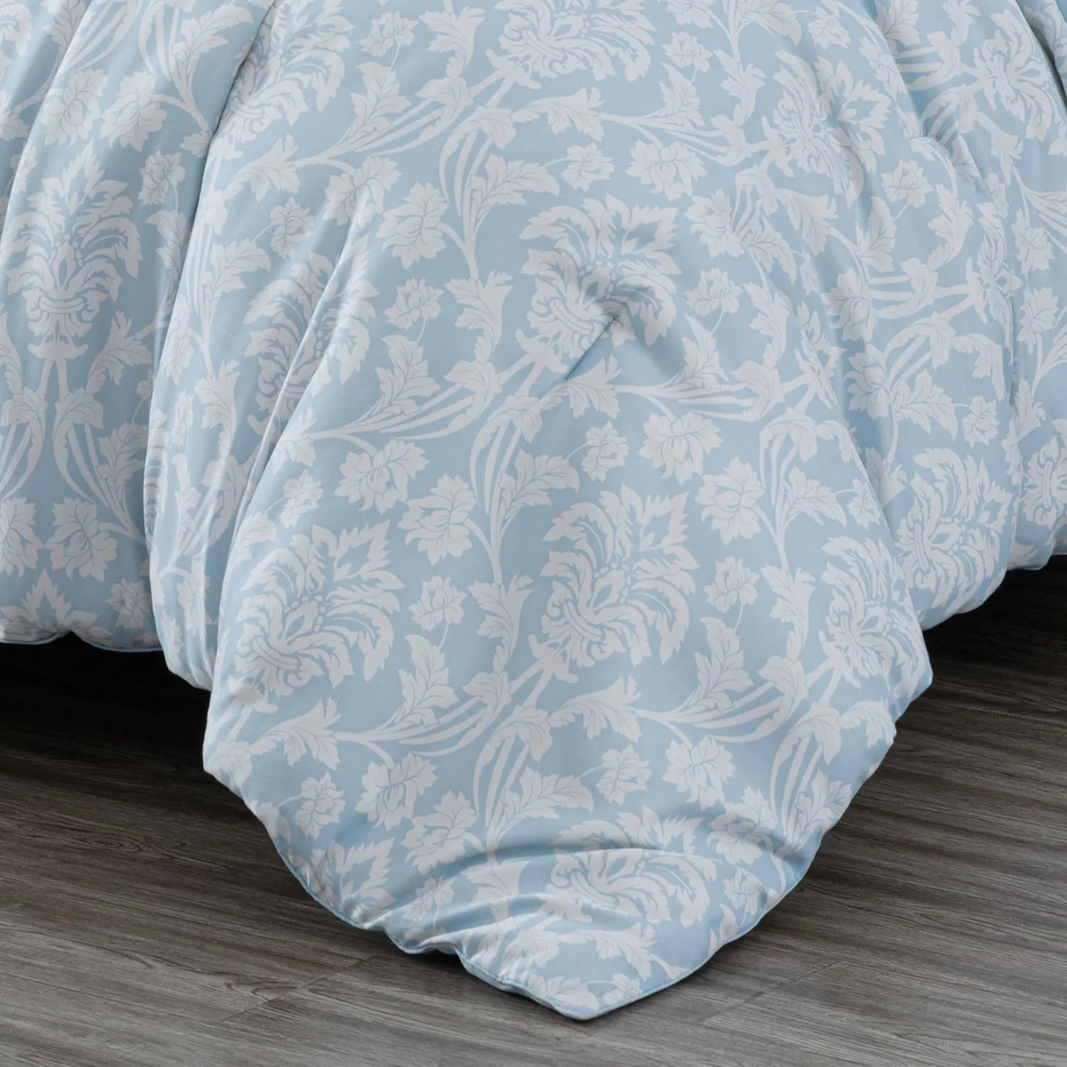 Chezmoi Collection Ivy Floral Medallion Comforter Set King Size, 3-Piece Blue/White Floral Printed Lightweight Bedding Comforter Set for All Seasons
