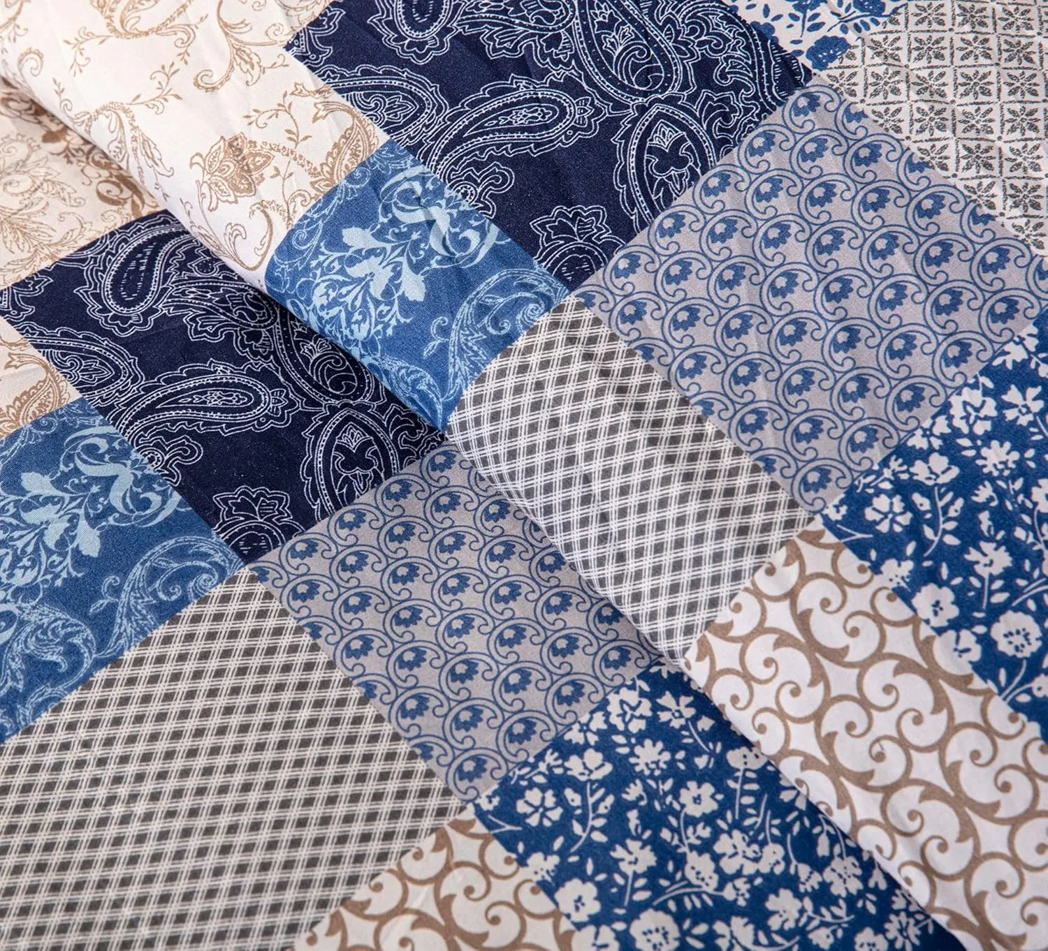 Chezmoi Collection Kai 3-Piece Floral Paisley Patchwork Printed Comforter Set, King, Navy Blue