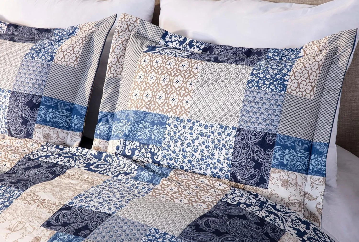 Chezmoi Collection Kai 3-Piece Floral Paisley Patchwork Printed Comforter Set, King, Navy Blue