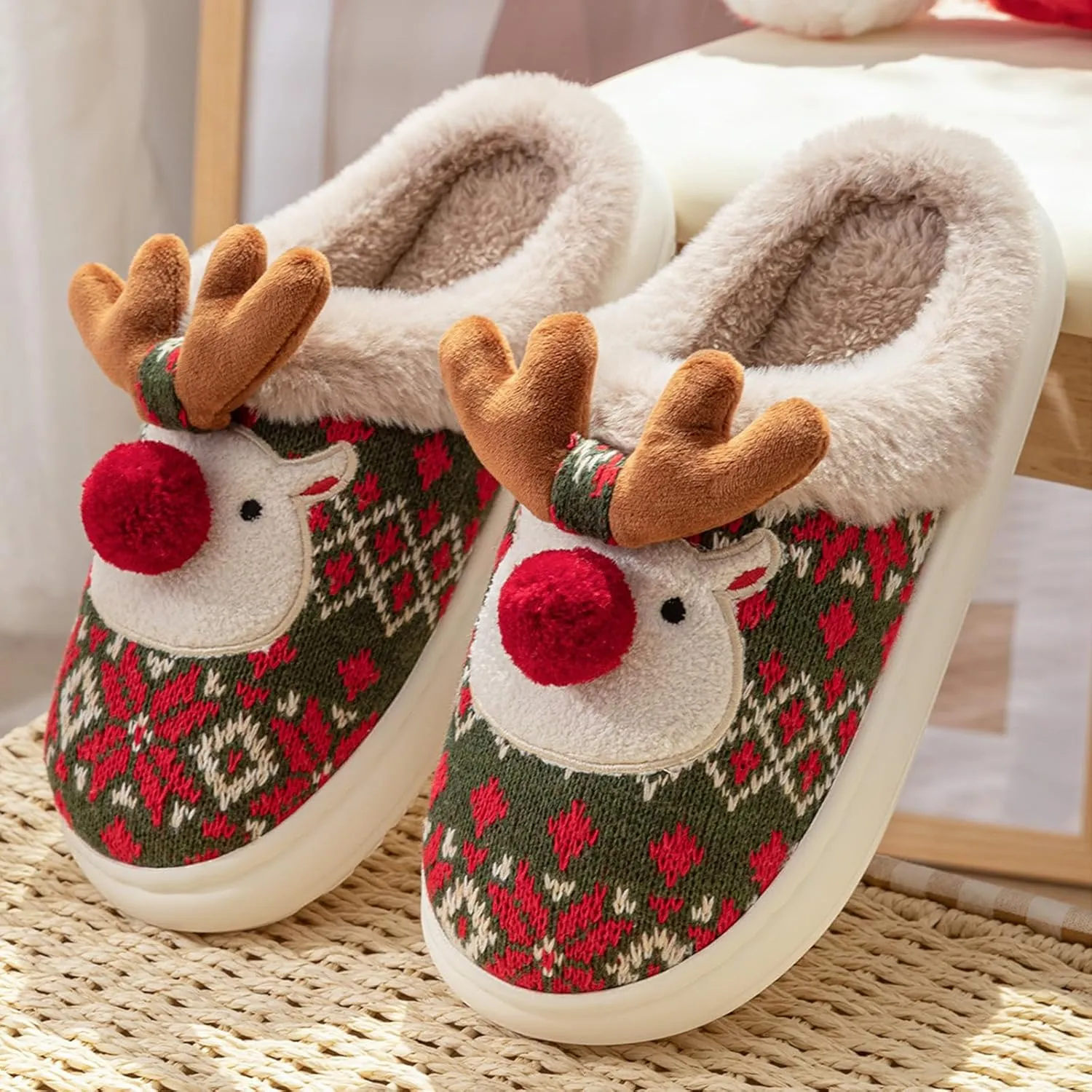 Christmas Slippers for Women, Fluffy Animal Slipper with Reindeer for Adults, Winter Cartoon House Shoes with Memory Foam, Fuzzy Cute Retro Bedroom Aesthetic Slides, Plush, Cozy PVC Sole