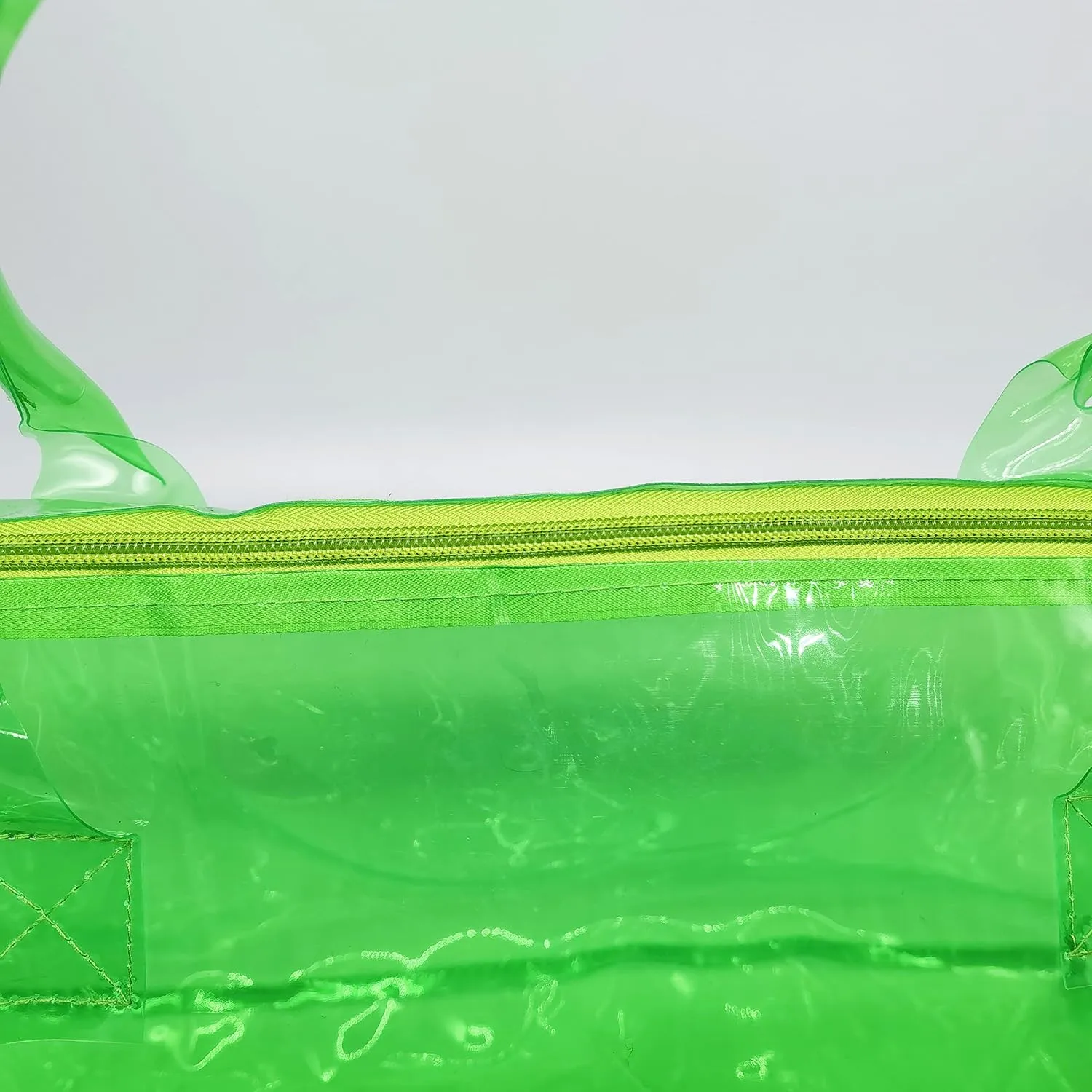 Clear Gym Bag for Women,Spend Night Bag Clear PVC Tote Bag Large Sports Duffel Bag Bright Candy Color Jelly with Durable Metal Zipper for Gym, Travel, Beach Green