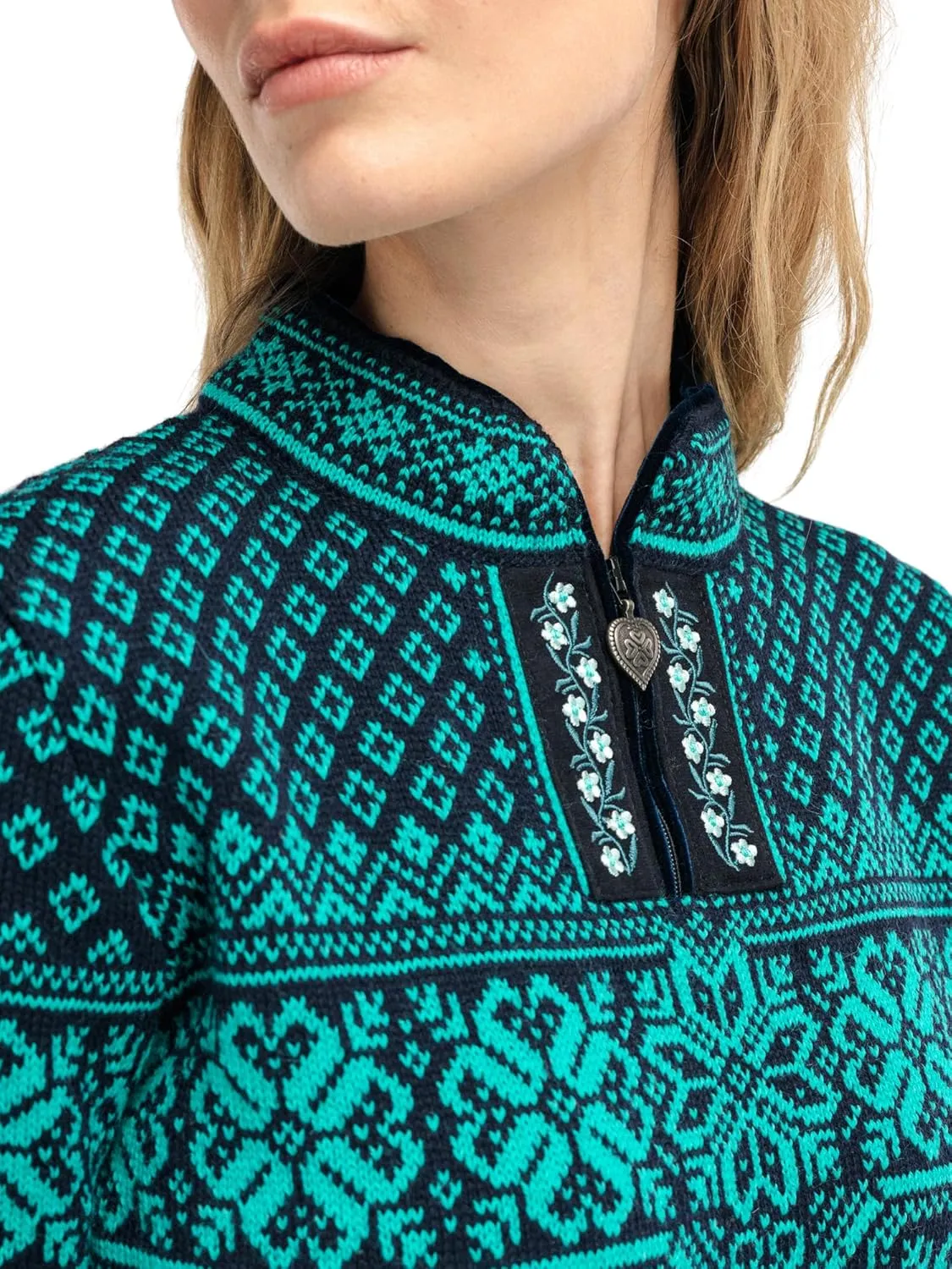 Dale of Norway Peace Pullover - 100% Lightweight Wool Knit Sweater - Pullover Sweaters for Women - Ladies Sweaters