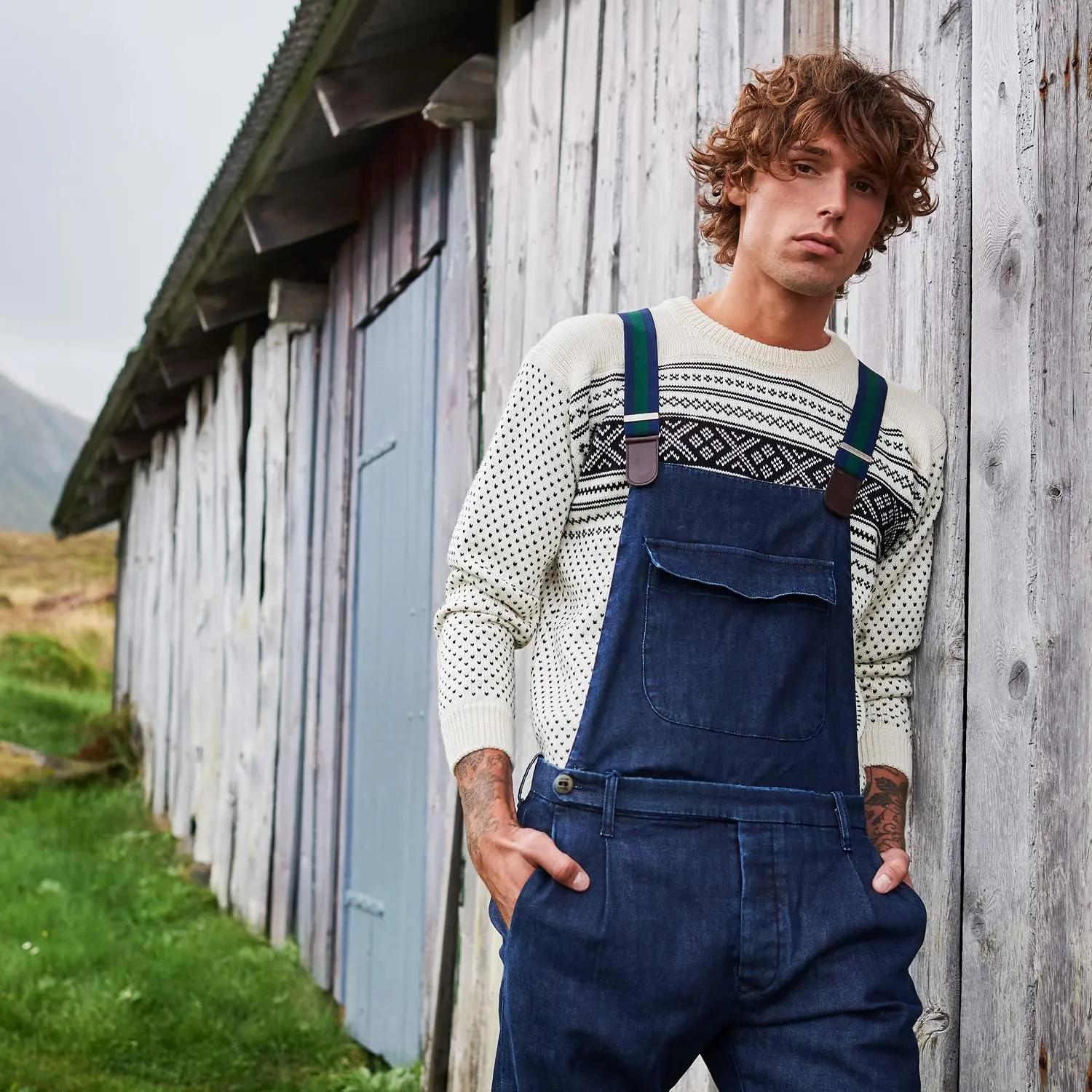 Dale of Norway Valloy Men’s Sweater - 100% Wool Sweaters - Loose Fit Pullover Sweaters for Men - Men’s Crew Neck Sweater