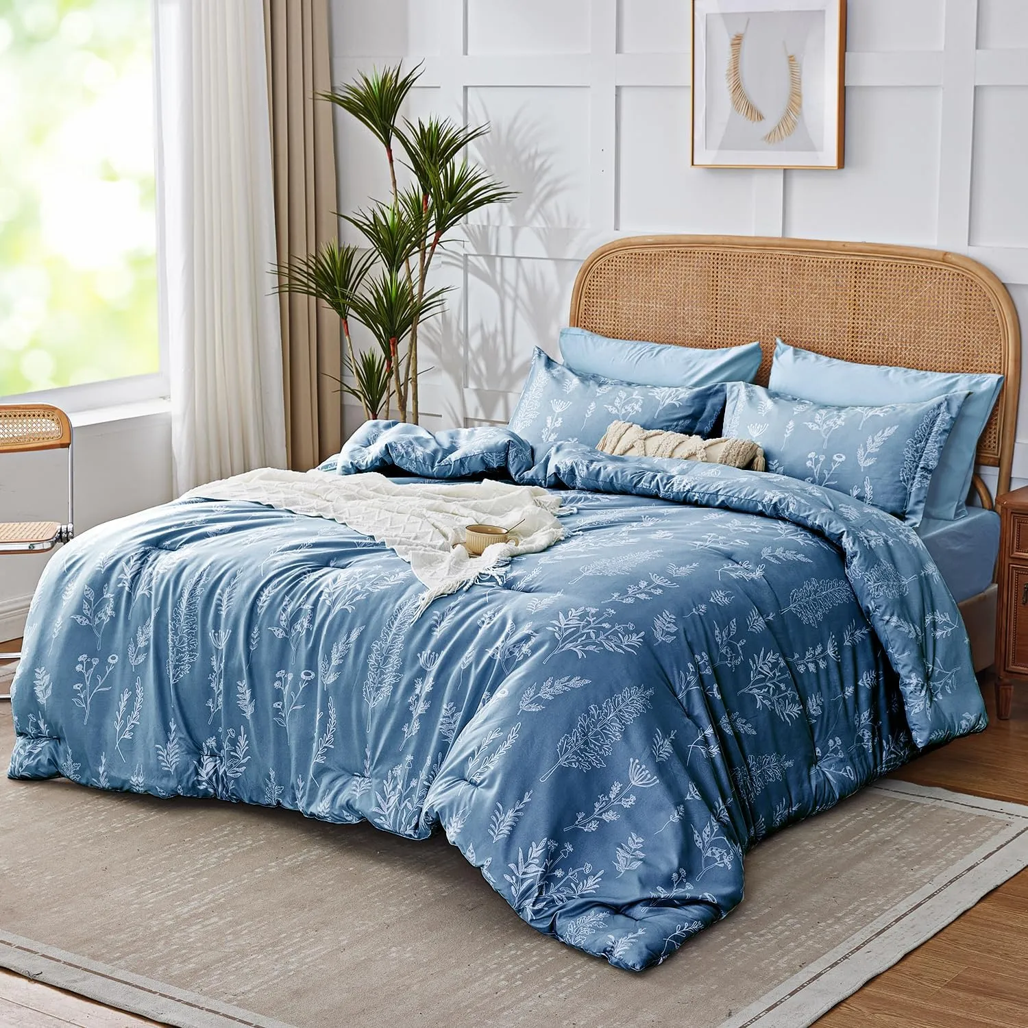 Floral Comforter Set Full Blue, Cute Flower Bed in a Bag Full Boho 7 Pieces, Soft Fluffy Bedding Sets with Comforter, Sheets, Pillowcases & Shams, All Season