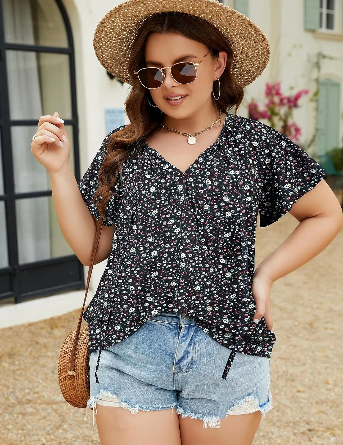 Halife Women's Plus Size Boho Tops Floral Printed V Neck Casual Summer Blouses Shirts
