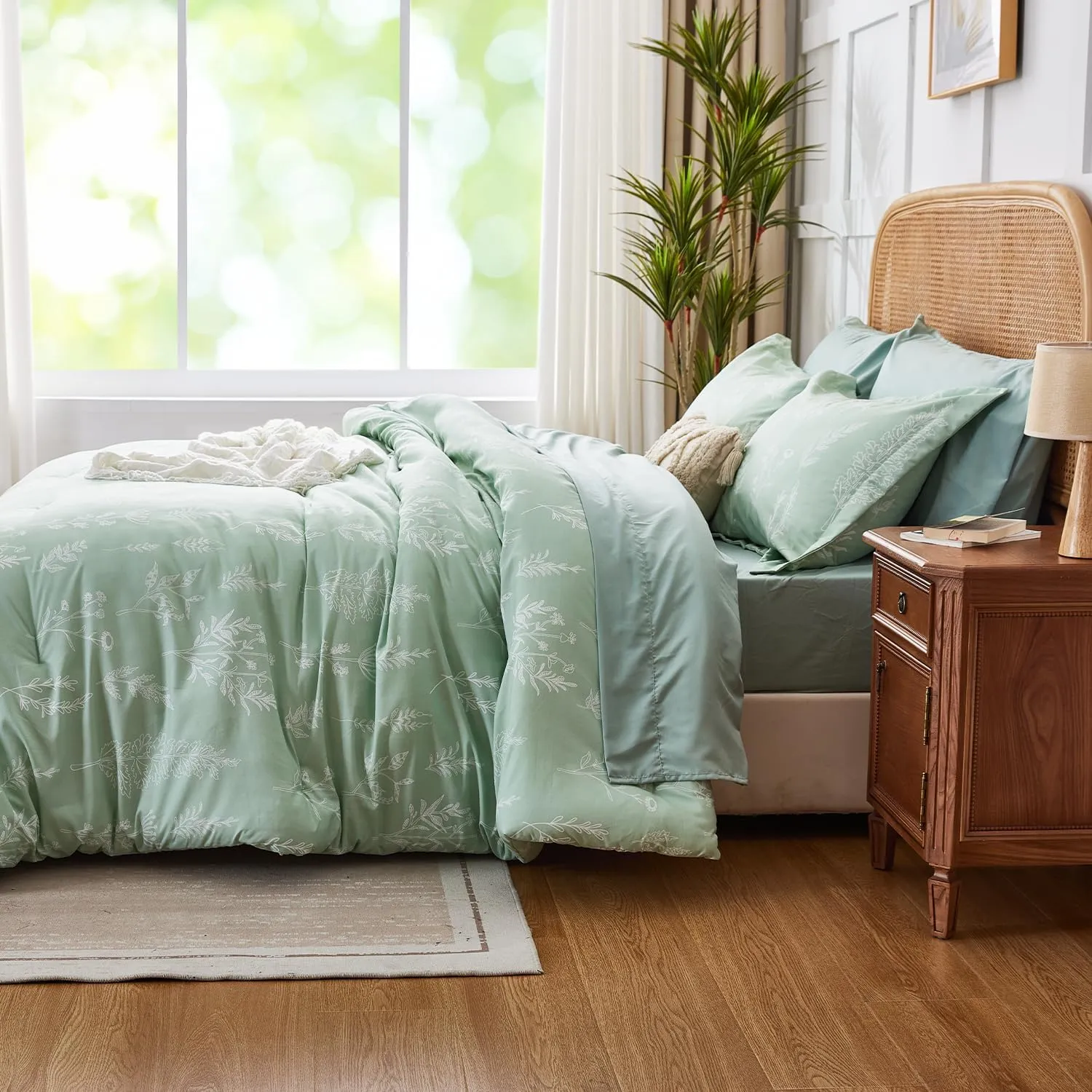 King Size Comforter Set 7 Pieces, Sage Green, Cute Floral Bed in a Bag King Boho, Soft Fluffy Bedding Sets with Comforter, Sheets, Pillowcases & Shams, All Seasons