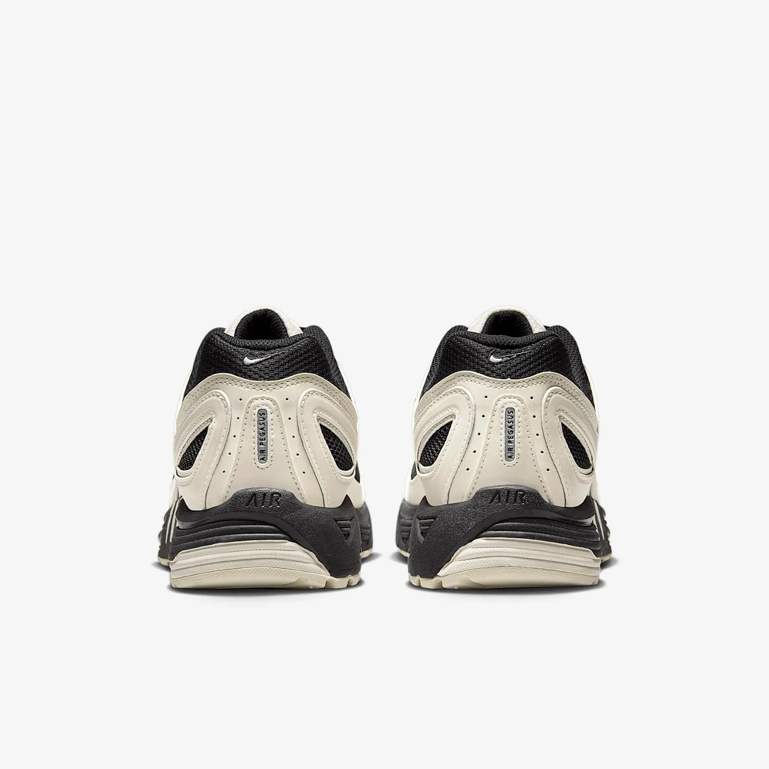 Nike Air Pegasus 2005 Men's Shoes (HQ5403-102, Pale Ivory/Coconut Milk/Black/Metallic Silver)