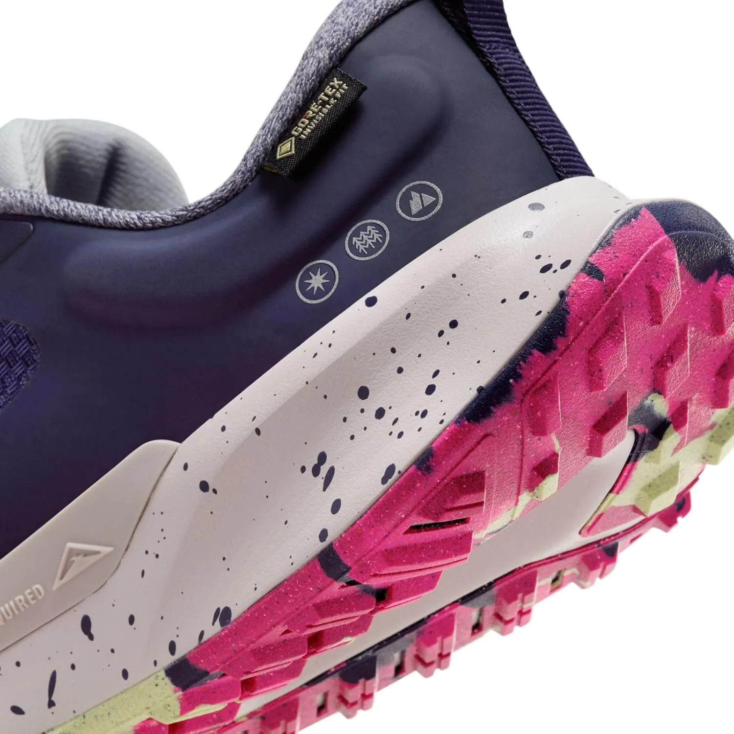 NIKE Women's Running Low