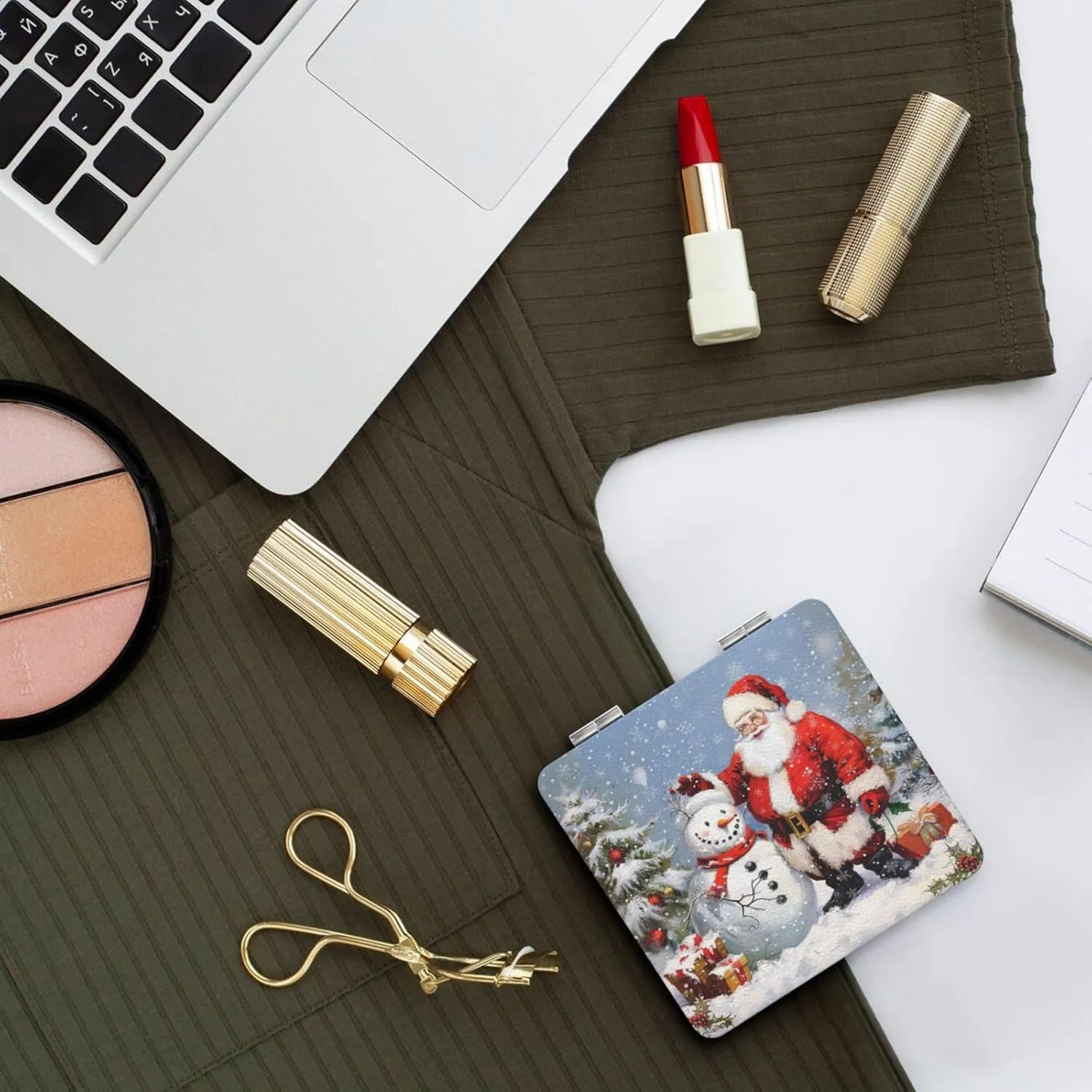 Santa Claus and Snowman Printed Square Pocket Makeup Mirror with 1X/2X Magnification, Portable Mini Travel Makeup Mirror for Travel Daily Work Beauty