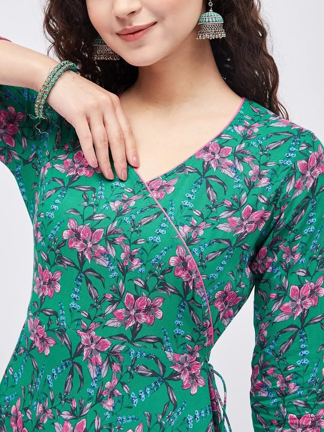 Tissu Women's Rayon Dark Green & Pink Floral Printed Angrakha Kurta