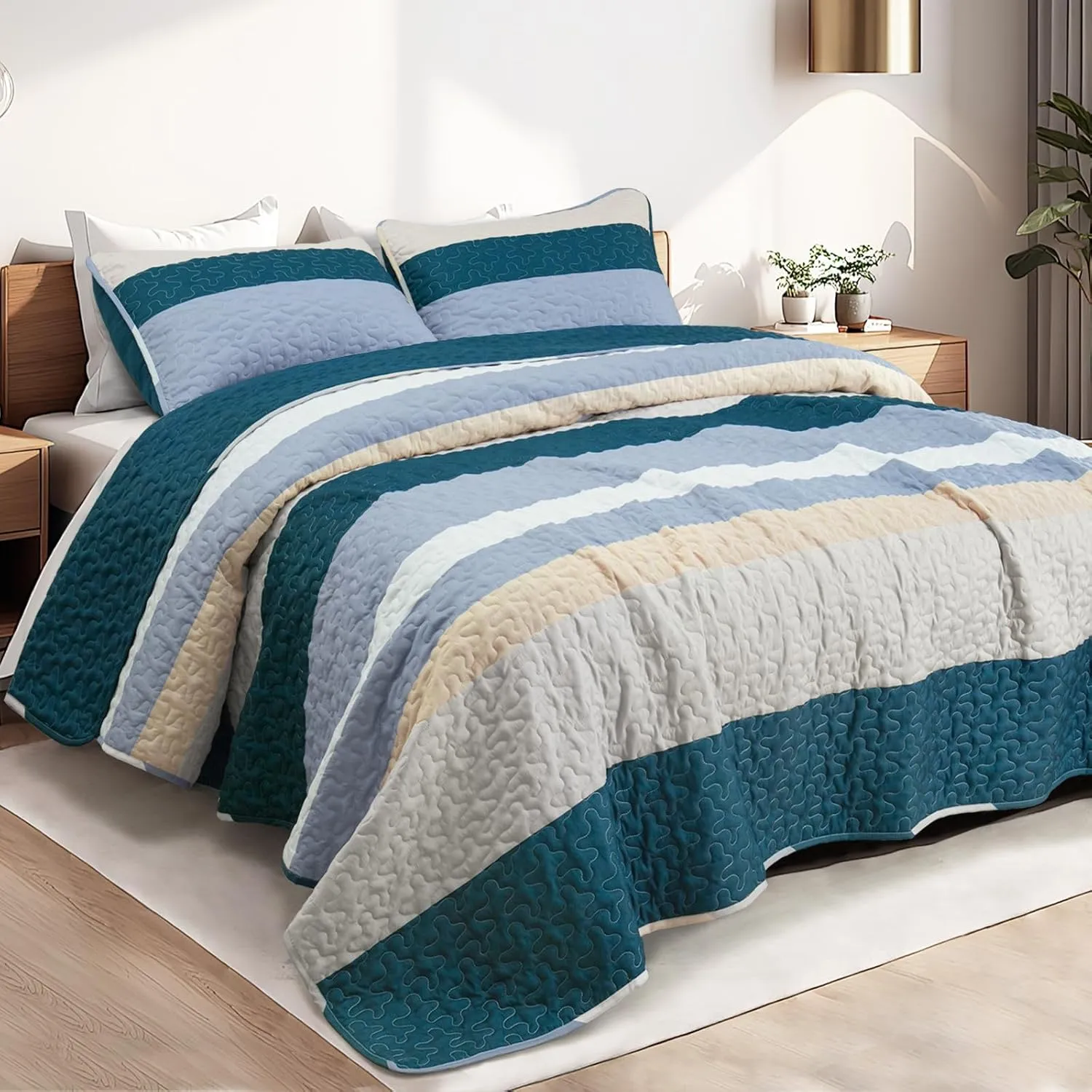 Whale Flotilla Reversible Ultra Soft Printed Quilts King Size, Lightweight Patchwork Geometric Stripes Bedspreads Coverlets Quilt Bedding Set with 2 Pillow Shams for All Seasons, Navy
