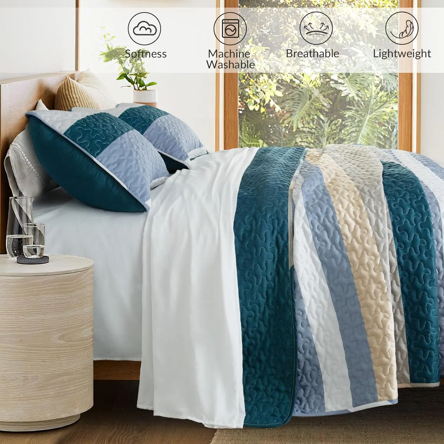 Whale Flotilla Reversible Ultra Soft Printed Quilts King Size, Lightweight Patchwork Geometric Stripes Bedspreads Coverlets Quilt Bedding Set with 2 Pillow Shams for All Seasons, Navy